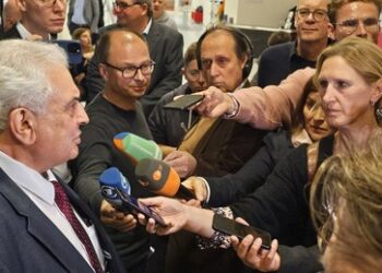 Potsdam: Der "isolierte" russische Botschafter steht wieder im Zentrum