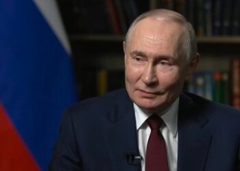 Putin gratuliert RT zum 20. Geburtstag: "Floriert trotz enormen Drucks"