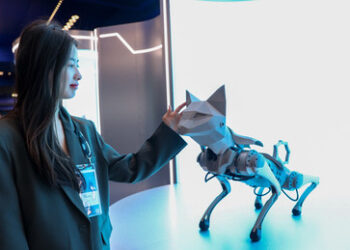 "Die Zukunft gestalten" - Experten aus aller Welt bei Symposium in Moskau