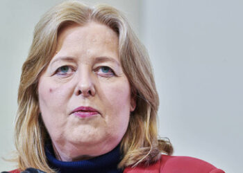 Asozialer Gesetzentwurf: Jobcenter sollen psychisch Kranke "begutachten" und Hungerstrafen verhängen