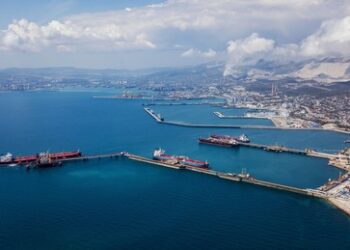 Bloomberg: Indische Banken nehmen Zahlungen für Öl aus Russland wieder auf