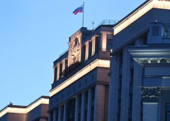 Duma-Abgeordneter: Russland ist für Macron zu einer Phobie geworden 