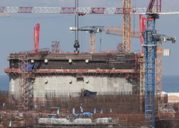 Erster Reaktorbehälter am AKW El Dabaa in Ägypten installiert – Putin gratuliert Beteiligten