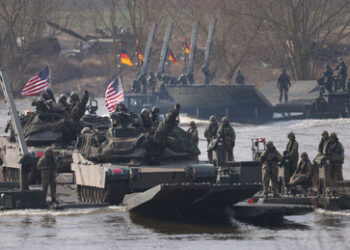 Euractiv: NATO bräuchte Wochen, um auf "russische Bedrohung" zu reagieren