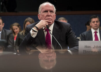 Ex-CIA-Chef wegen Falls zu "russischen Spuren" bei US-Wahlen vor Gericht geladen