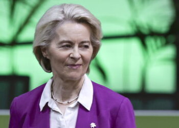 Finanzhilfe für Kiew: Von der Leyen schlägt der EU drei Varianten vor