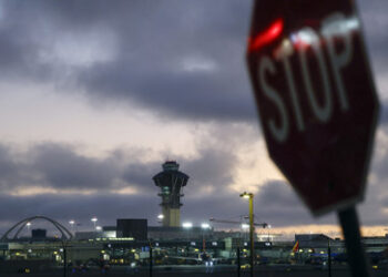 Größte US-Fluggesellschaften streichen wegen Shutdowns Hunderte von Flügen