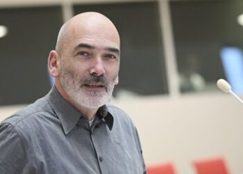 Holocaust-Streit: Brandenburger BSW-Fraktionsvize tritt zurück