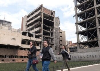 Luxushotel anstelle eines Kriegsmahnmals in Belgrad: Warum macht Vučić das?