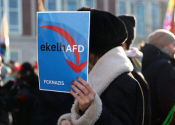 Politischer Druck auf Verband der Familienunternehmer wächst – Rossmann tritt aus