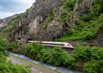 SBB kaufen Züge aus Deutschland, Schweizer Werkplatz geht leer aus