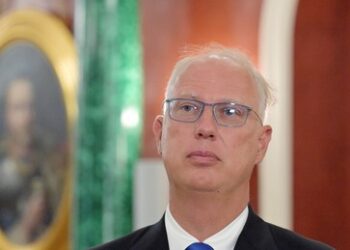 Selenskij sanktioniert führenden russischen Unterhändler der Friedensverhandlungen