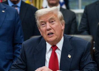 Trump will BBC auf bis zu fünf Milliarden Dollar Schadensersatz verklagen