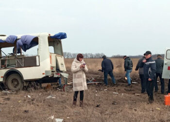 Wie Propaganda funktioniert: Manipuliertes Video macht aus ukrainischen Kriegsverbrechen russische