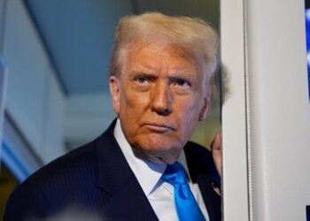 "Sei still, Schweinchen": Trump reagiert gereizt auf Frage von Reporterin zu Epstein