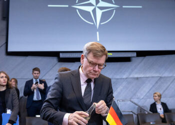 Außenminister Wadephul: Putin "wird keinen Erfolg haben"