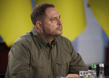 Bericht: In Korruptionsskandal verwickelter Ex-Selenskij-Berater übt weiter politischen Einfluss aus