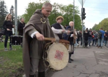 Faschismus in Lettlands Parlament – KZ oder Massendeportation für "unzuverlässige" Russen