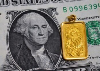 Gold knackt erstmals die Marke von 4.400 US-Dollar
