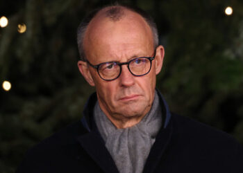 Merz ließ Tausende Strafanzeigen gegen Online-Kritiker stellen – teils mit Hausdurchsuchungen