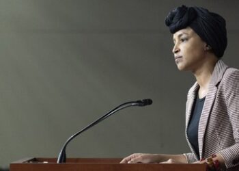 Trump bezeichnet somalische Einwanderer und die US-Abgeordnete Ilhan Omar als "Müll"