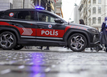 Türkische Polizei nimmt vor Neujahr mehr als 350 mutmaßliche IS-Anhänger fest