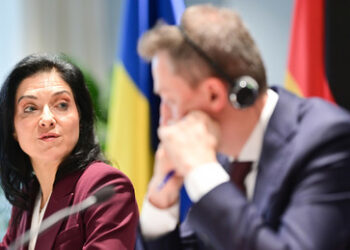 Wirtschaftsministerin Reiche: "Ukraine-Hilfen" sollen an deutsche Unternehmen zurückfließen