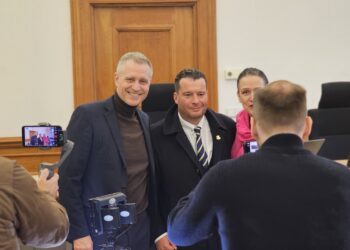 AfD-Politiker Bystron im Interview: "Krieg gegen Russland wäre der totale Wahnsinn"