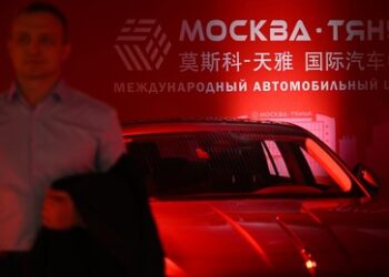 Kommersant: Chinesische Autohändler schließen Showrooms in Russland