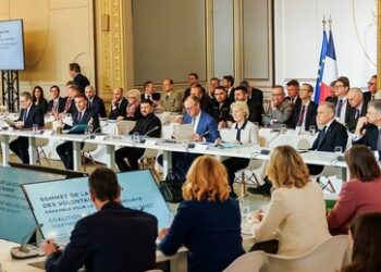 Medien: 800 Milliarden Euro und der 18-seitige US-EU-Plan zum Wiederaufbau der Ukraine