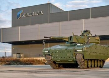 Rüstung: Rheinmetall liefert ersten Schützenpanzer an Ukraine aus