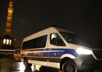 Silvesternacht in Deutschland: Tote und Verletzte, Brände und Ausschreitungen