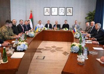 Weiterhin uneinig in Gebietsfragen – Erste Runde bei Dreiergesprächen in Abu Dhabi beendet