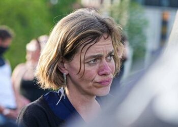 Wie eine linke Nazi-Jägerin ukrainischen Nazis den Pelz weiß wäscht