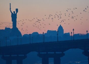 Atombombe für Kiew -  Auslandsgeheimdienst kennt Pläne in London und Paris