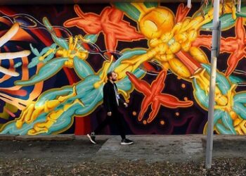 Drohnen mit Pinsel: Russlands Meister der Megawände