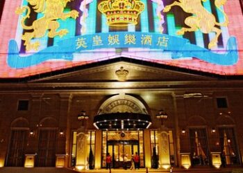 Finanzkrise? Macaus berühmtes Hotel verkauft seinen Boden aus Goldbarren