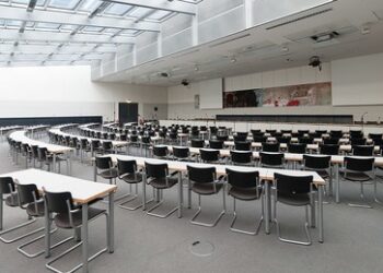 Karlsruhe urteilt gegen AfD – SPD behält "Otto-Wels-Saal" im Berliner Reichstag