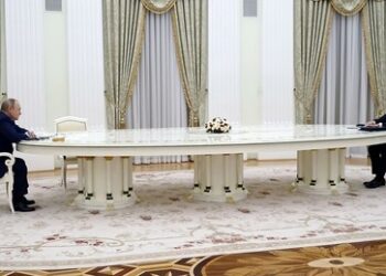 Kreml bestätigt Wideraufnahme des Dialogs mit Frankreich