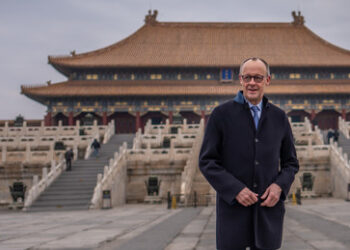 Merzens China-Reise von Erfolg gekrönt: Das Reich der Mitte kauft deutsche Hühnerfüße