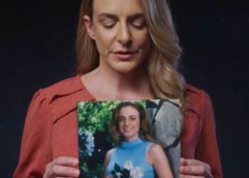 Musk: Kostenübernahme bei Klage gegen Epstein-Quellen – Super-Bowl-Pause mit Opfervideo