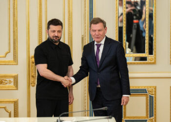 Orden 2. Klasse: Warum Selenskij den deutschen Außenminister Wadephul degradiert