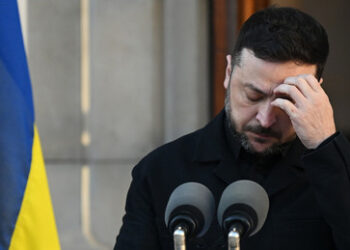 Selenskij: USA bestehen darauf, dass Kiew "aus dem Donbass geht"