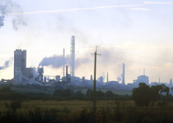 Sieben Tote bei ukrainischem Drohnenangriff auf Chemiefabrik in Smolensk