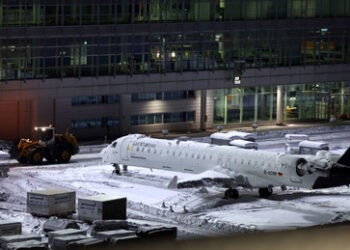 Skandal am Flughafen München: 600 Passagiere verharren über Nacht auf dem Rollfeld