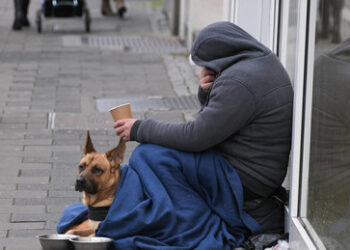 Statistisches Bundesamt: Immer mehr Arme in Deutschland