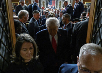 Trumps iranische Kapitulationsfantasien vs. militärische Realität: US-Generäle warnen vor Iran-Krieg