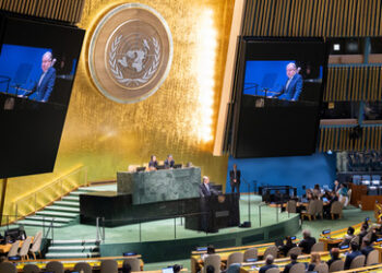 UN-Vollversammlung fordert Waffenruhe in Ukraine: USA enthalten sich bei Abstimmung