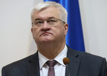 Ukrainischer Außenminister will Friedensgespräche beschleunigen: "Nur Trump kann den Krieg beenden"