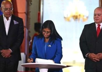 Venezuela: Parlament verabschiedet Amnestiegesetz – Rodríguez ruft zu "Frieden und Toleranz" auf